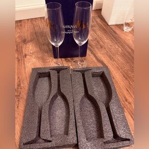 Mikasa Clear Champagne wedding Flutes with Gold lettering